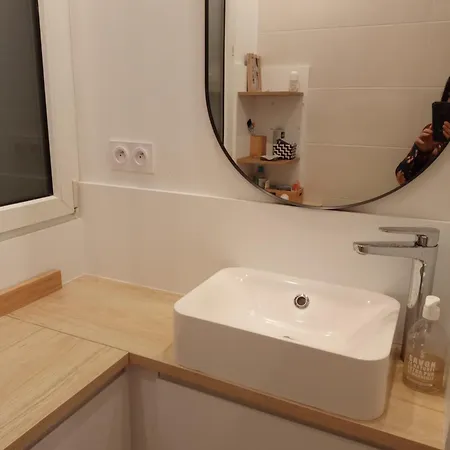 Privee Chez Sabine Au 4eme Etage Sans Ascenseur Accommodatie bij particulieren Clermont-Ferrand
